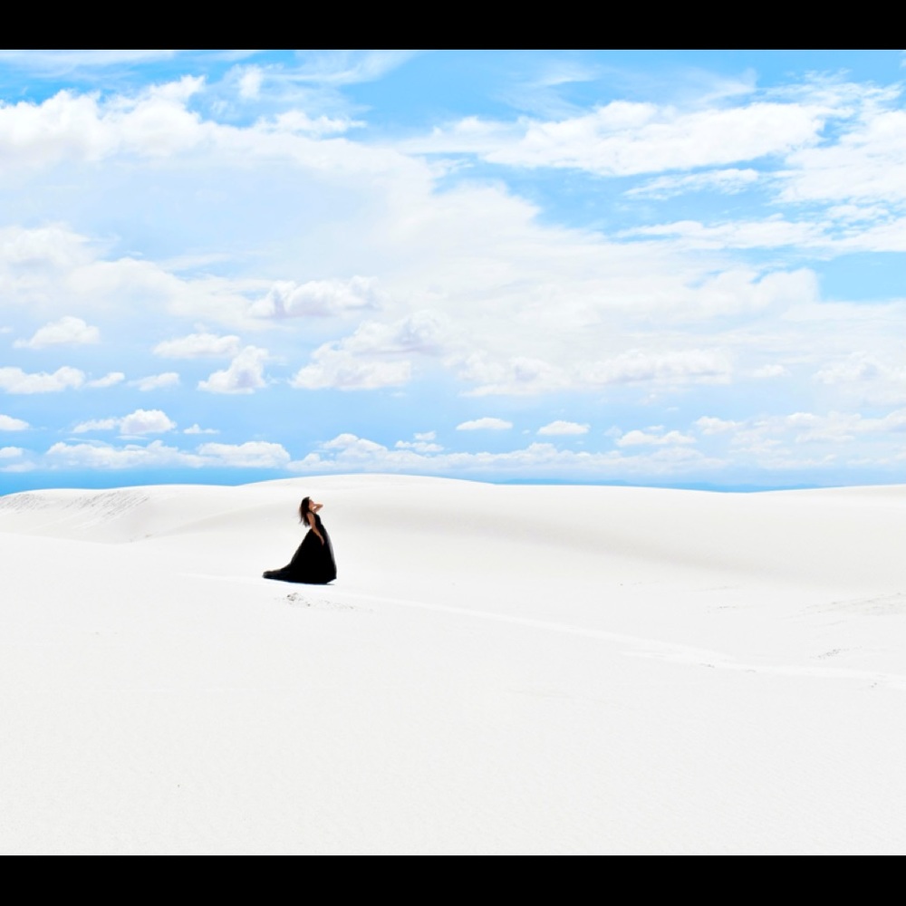 Liked new dress. Only used once for taking pics. Good for prom and homecoming.